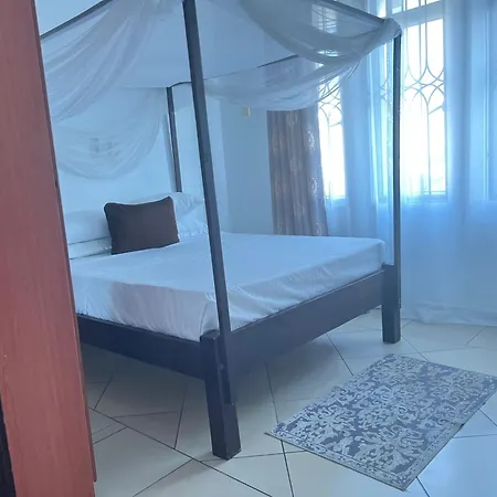 Ary Homestay Nyali - On 5Th Avenue Mombasa Exterior photo