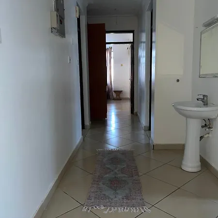 Ary Homestay Nyali - On 5Th Avenue Mombasa Exterior photo