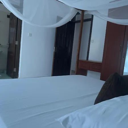 Ary Homestay Nyali - On 5Th Avenue Mombasa Exterior photo