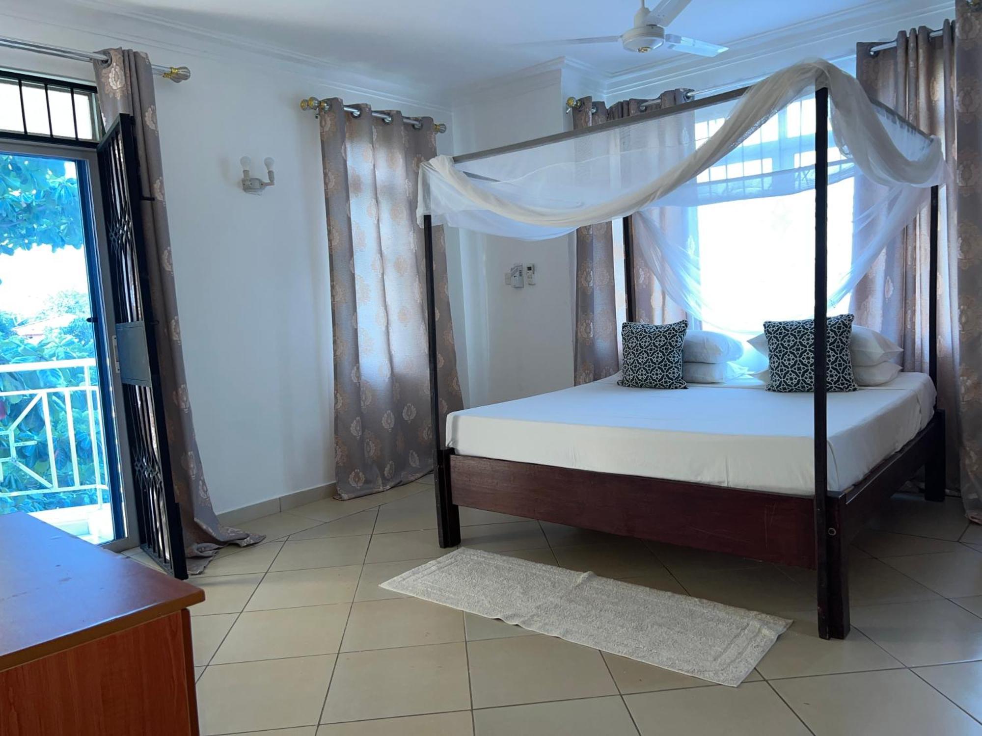 Homestay Ary Nyali - On 5th Avenue Mombasa